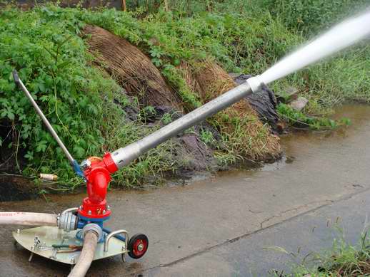 供应重庆PLY24拖车式泡沫水两用炮