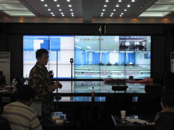 奔硕46寸5.3拼接屏