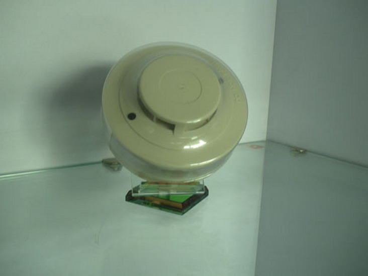 特价供应联网型家用烟雾火灾探测器