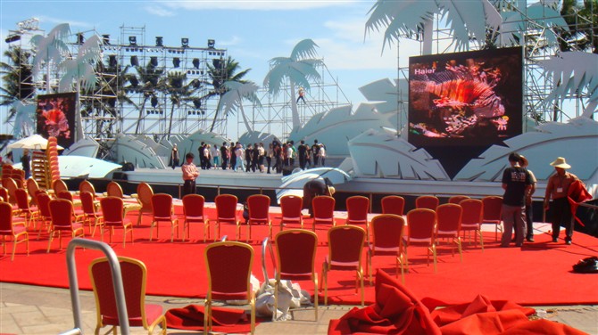 高清户外P8显示屏