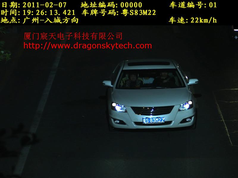 玻璃探测报警器