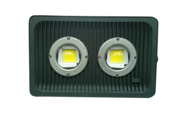 宇安250米白光补光灯