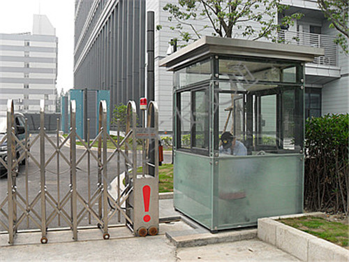 玻璃岗亭2.jpg