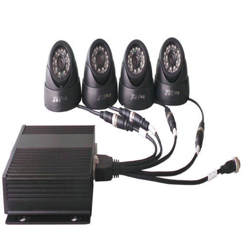 大巴车4G远程监督司机，观察乘客乘车状况，监控小偷