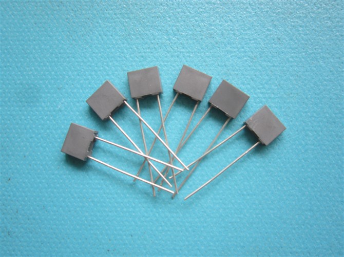 CL21X电容（253J/63V P=5）