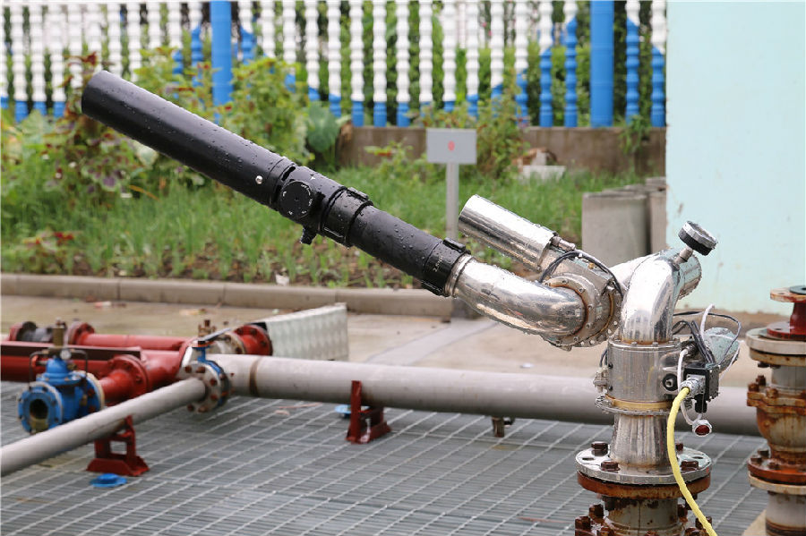 不锈钢电控泡沫水两用消防炮