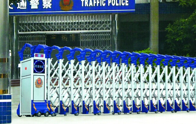 南宁不锈钢电动伸缩门红昌交通科技电动门厂