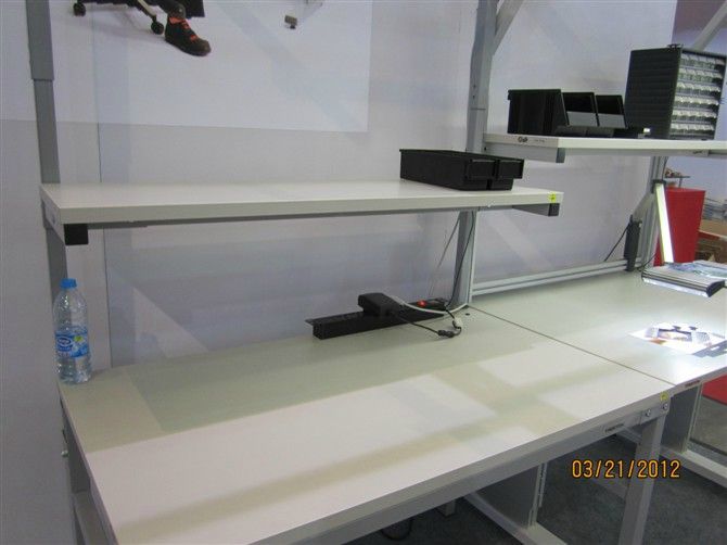 灰色防静电桌板  耐磨