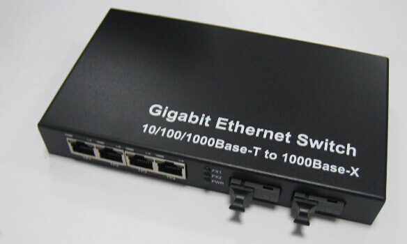 千兆2光四电收发器