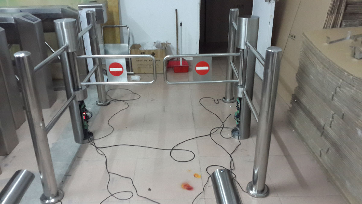 南昌带护栏圆柱商场摆闸翼闸人行挡闸厂家批发平移闸