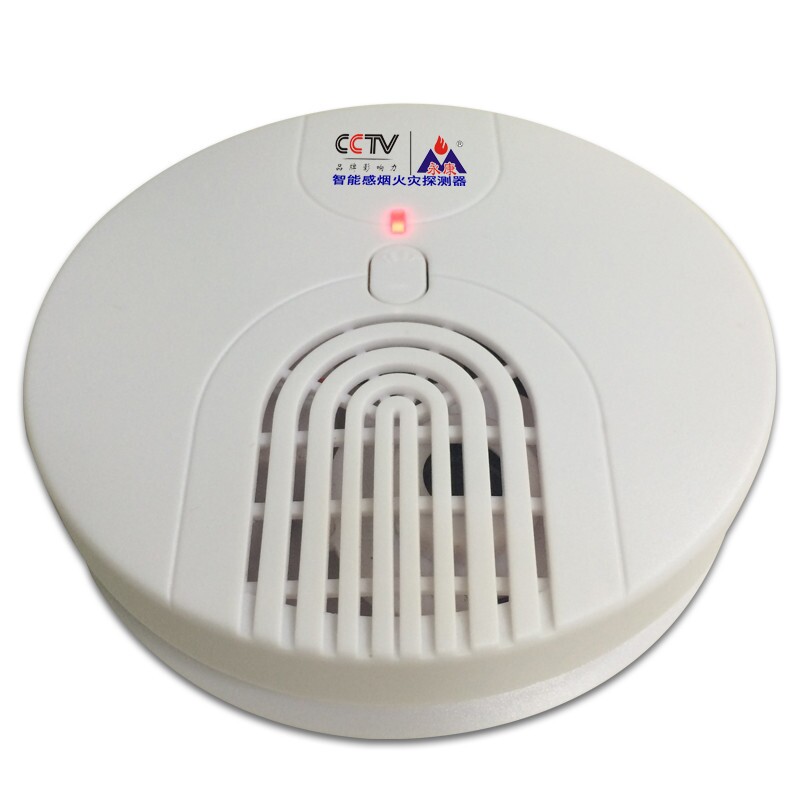 过新年必备烟雾报警器