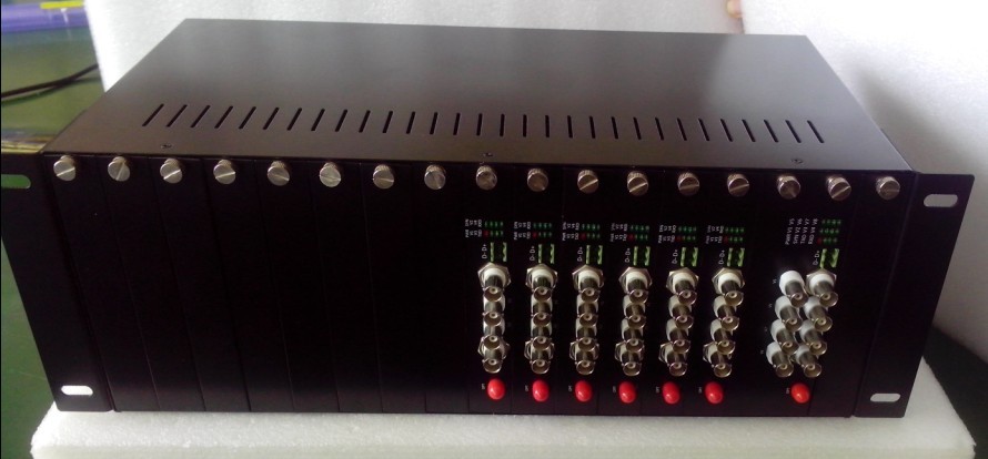 聚龙威视 JL-64V-T/R 64路光端机