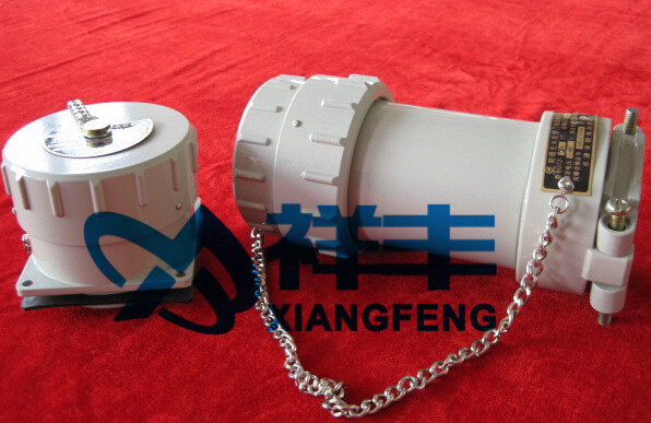 30AYTYZ-400V四孔防爆插头插座移动式30AGZ