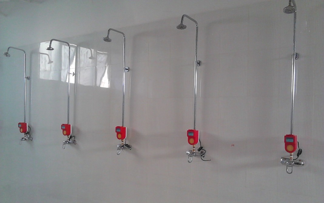 供应SK699员工浴室洗澡刷卡器