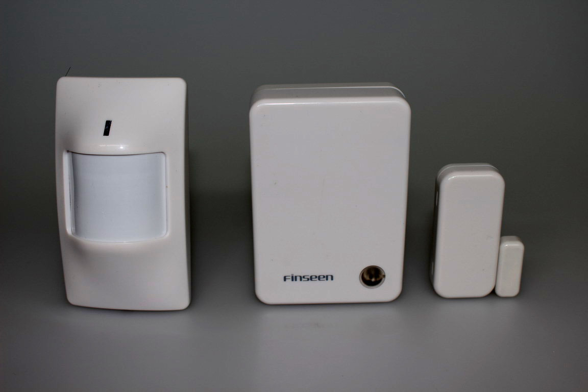 飞鸿信云报警器 你的全程保镖