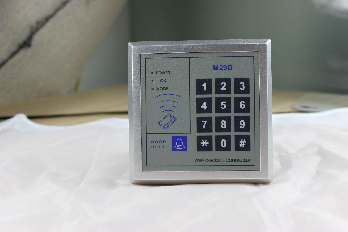 单门双向控制器M29D 感应卡门禁机 密码键盘门禁机