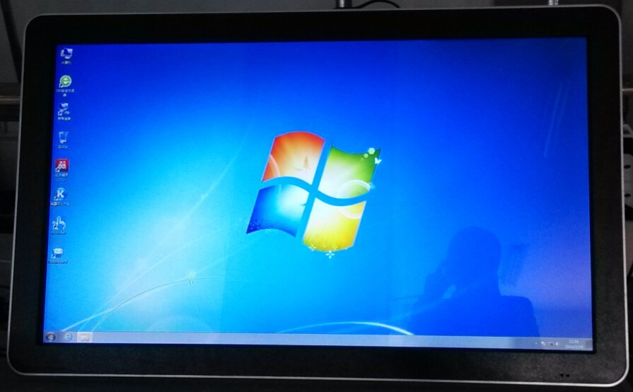 32-84寸触摸一体机