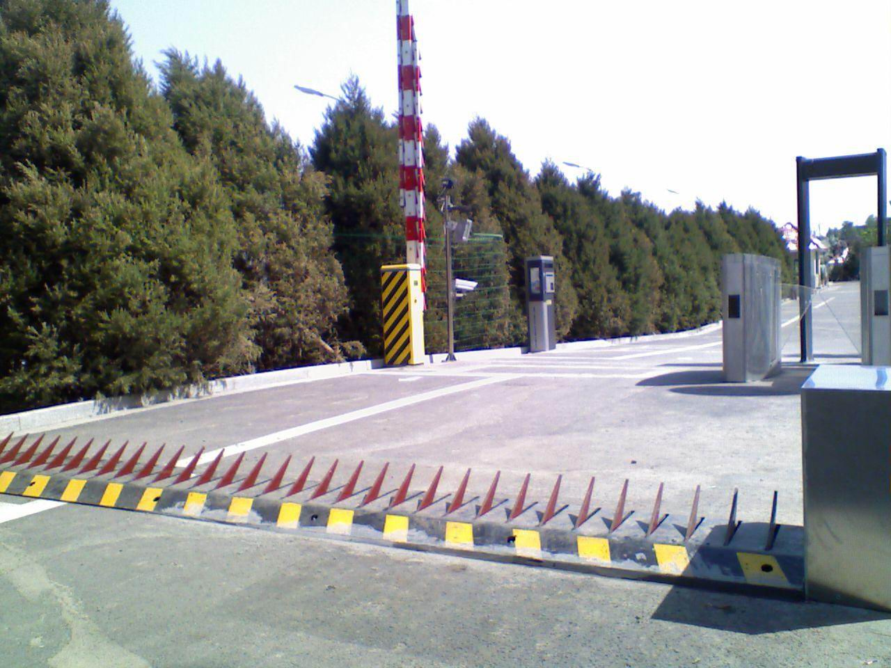 安徽翻转式破胎器专业安装设计公司