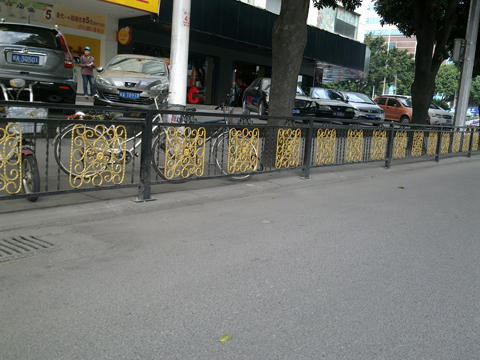 山东道路护栏｜济南隔离护栏