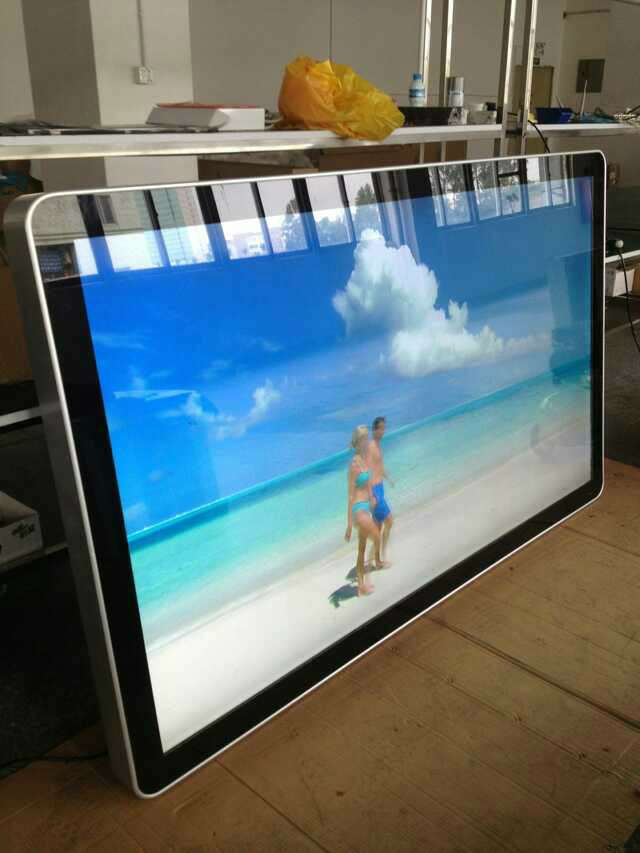 深圳厂家永潮鑫供应广告机，触摸屏一体机等，可根据客户要求定制