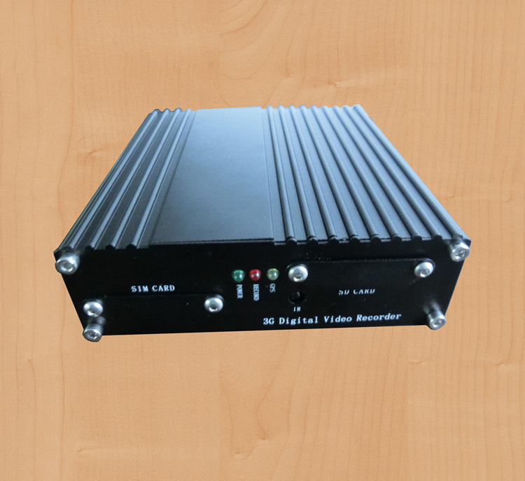 四路3G车载录像机4路SD卡车载迷你DVR主机4G远程视频监控GPS北斗 