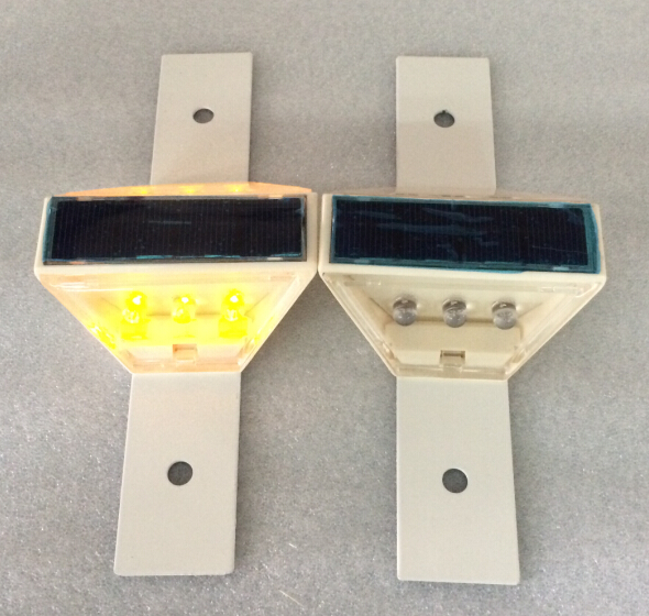 拓安太阳能护栏灯 梯形护栏灯 单双面可选 颜色可定制