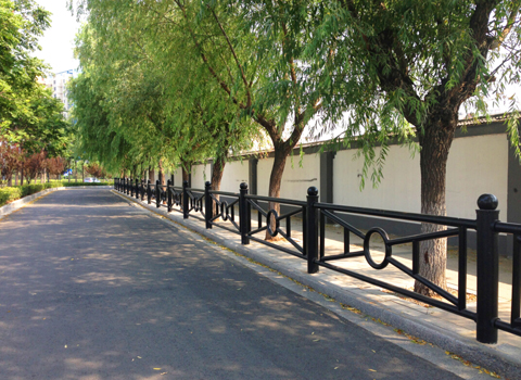 瞬通护栏-栏杆生产厂家的选择