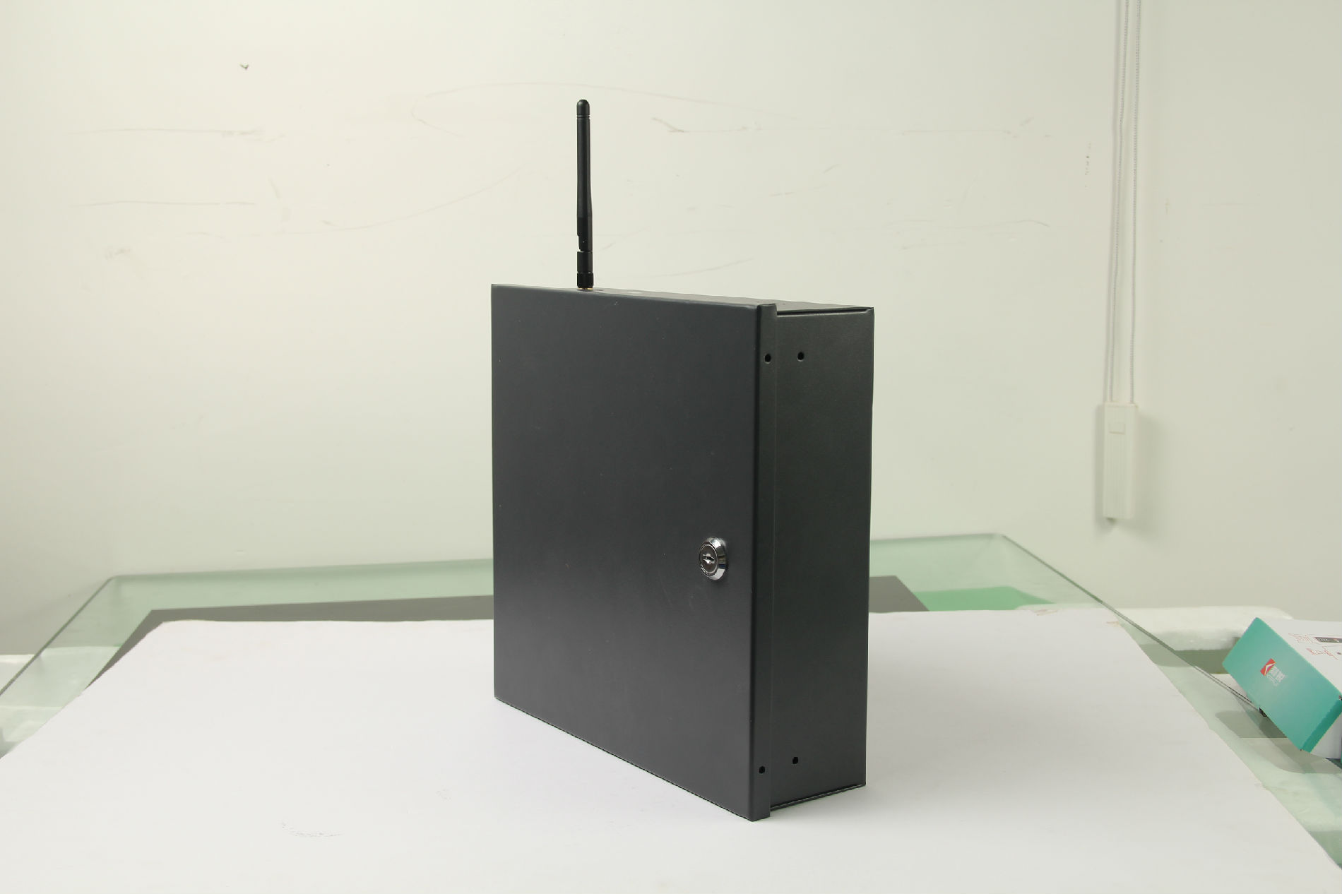 铁盒多功能家用/商用联网型防盗报警系统