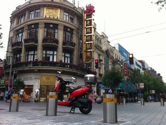 升降柱价格，部队升降柱，维亮升降柱