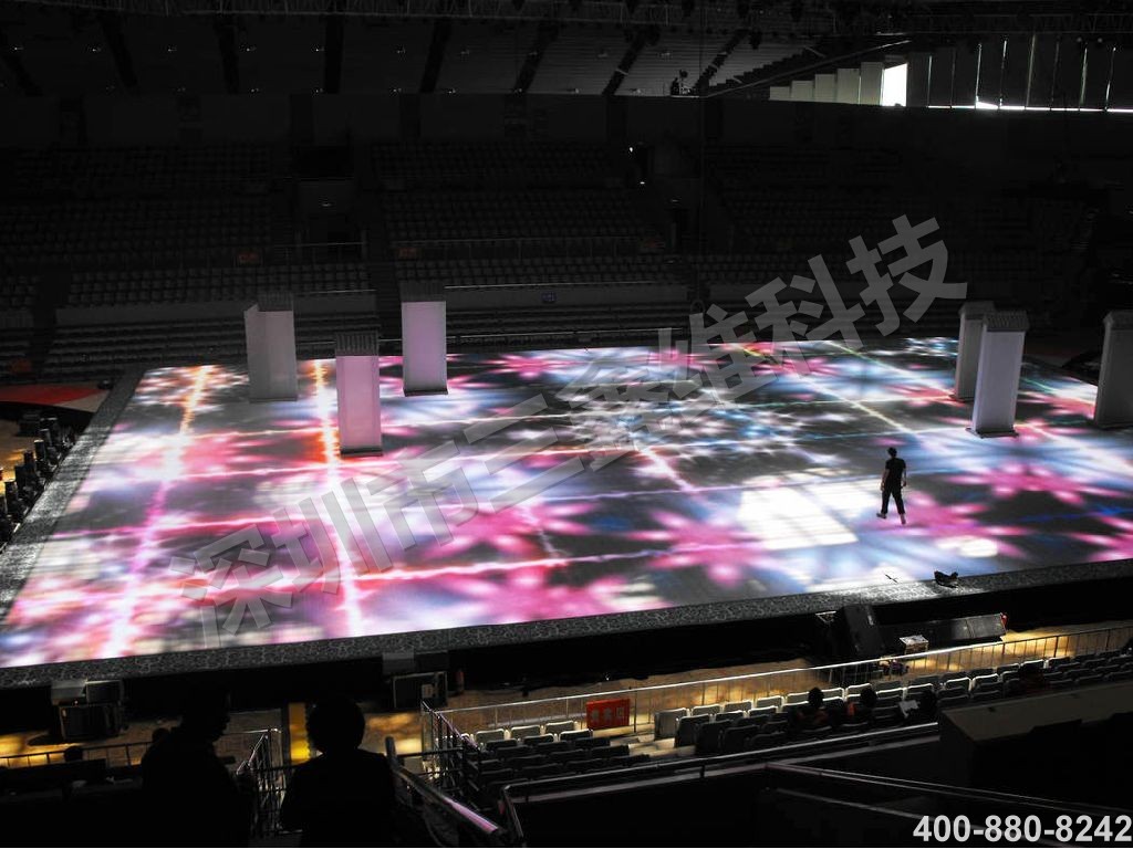 三鑫维科技-LED地砖屏