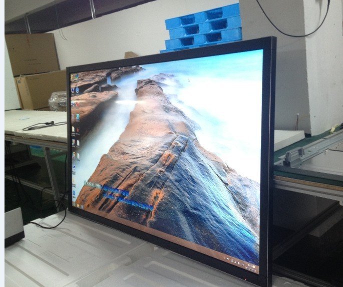 乐博84寸液晶监视器