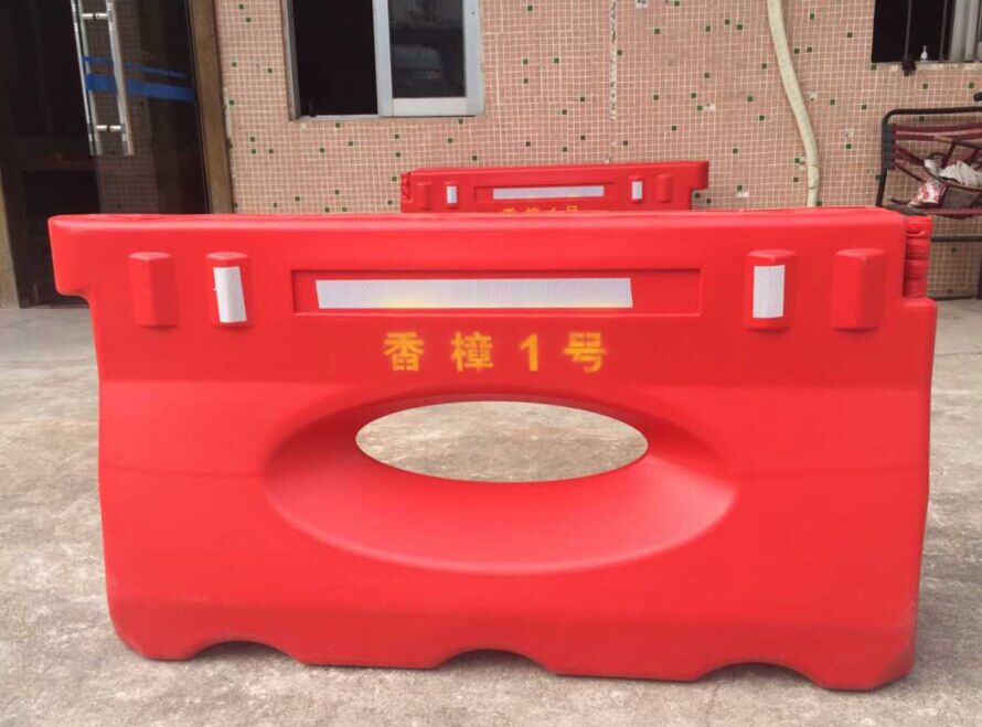 工厂直销吹塑水马，广州惠州水马，东莞水马,深圳水马、道路隔离墩