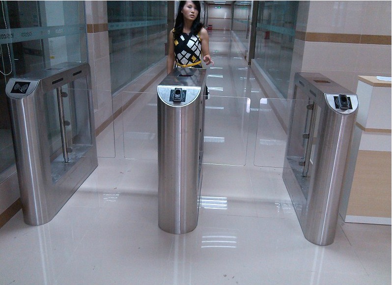  办公楼摆动闸，指纹刷卡进出门禁