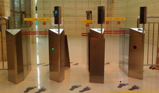 桥式三辊闸，圆弧三辊闸火热畅销