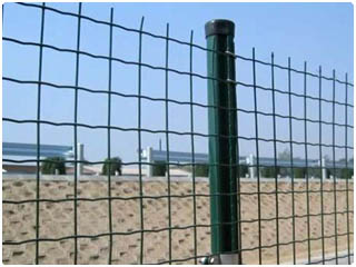 深圳铁丝围栏网厂家 龙岗围栏网栏杆厂