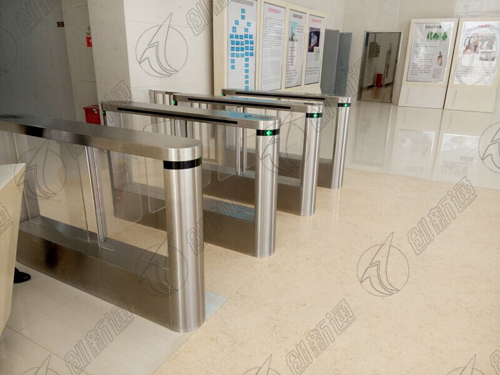 图书馆速通门应用