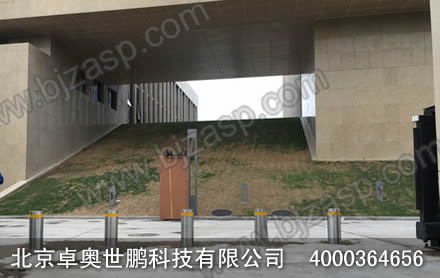 中国人民银行防撞柱