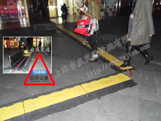 橡胶走线板价格