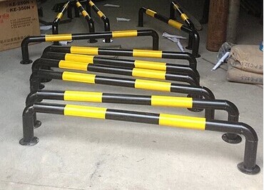 停车场U型车位杆 隔离栏生产厂家 停车场设备批发