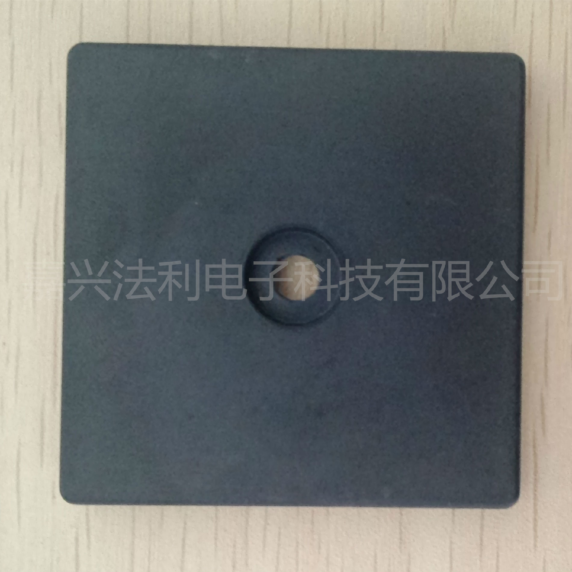 RFID识别系统电子标签载码体，汽车涂装线车间电子标签高频耐高温