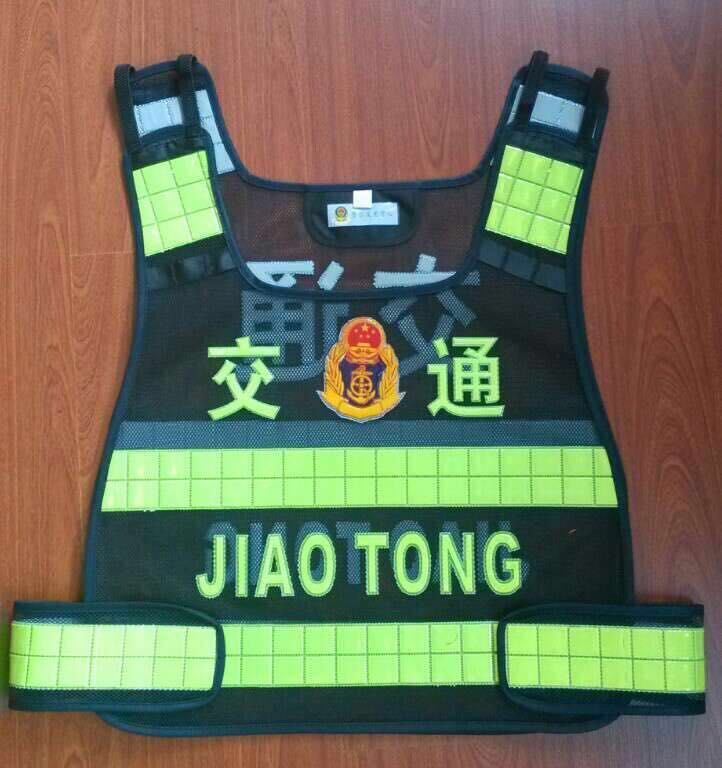 交通反光衣厂家批发、道路执勤反光背心、反光马甲