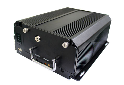  标清8路增强型3G／4G无线车载硬盘录像机