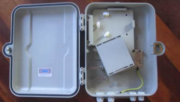 供应光纤分路器箱 1分2 1分4 1分8光分路器 1分16光纤分支器 插片式 盒式分路器