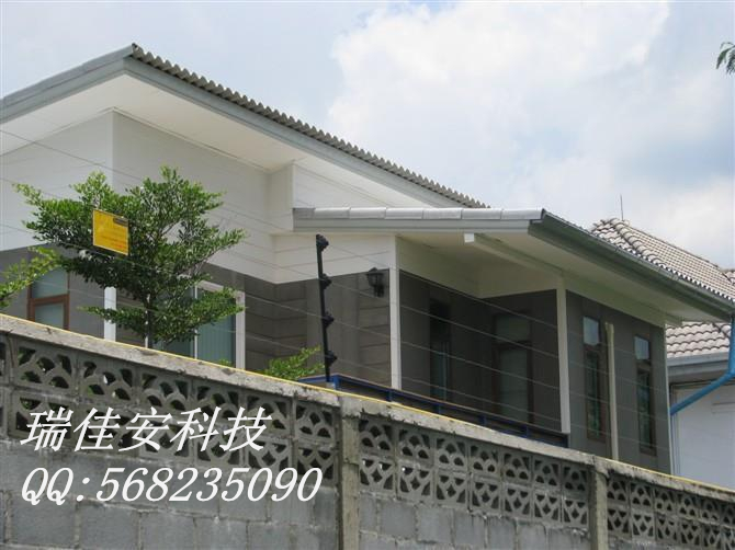 西北某小区电子围栏，瑞佳安指导安装