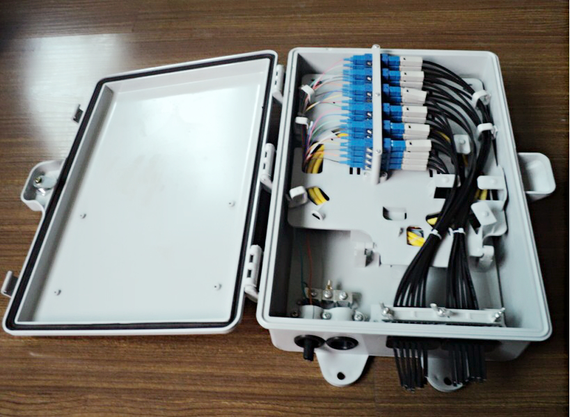 供应1分16光分路纤箱 1分16光缆配线箱 光纤分纤箱