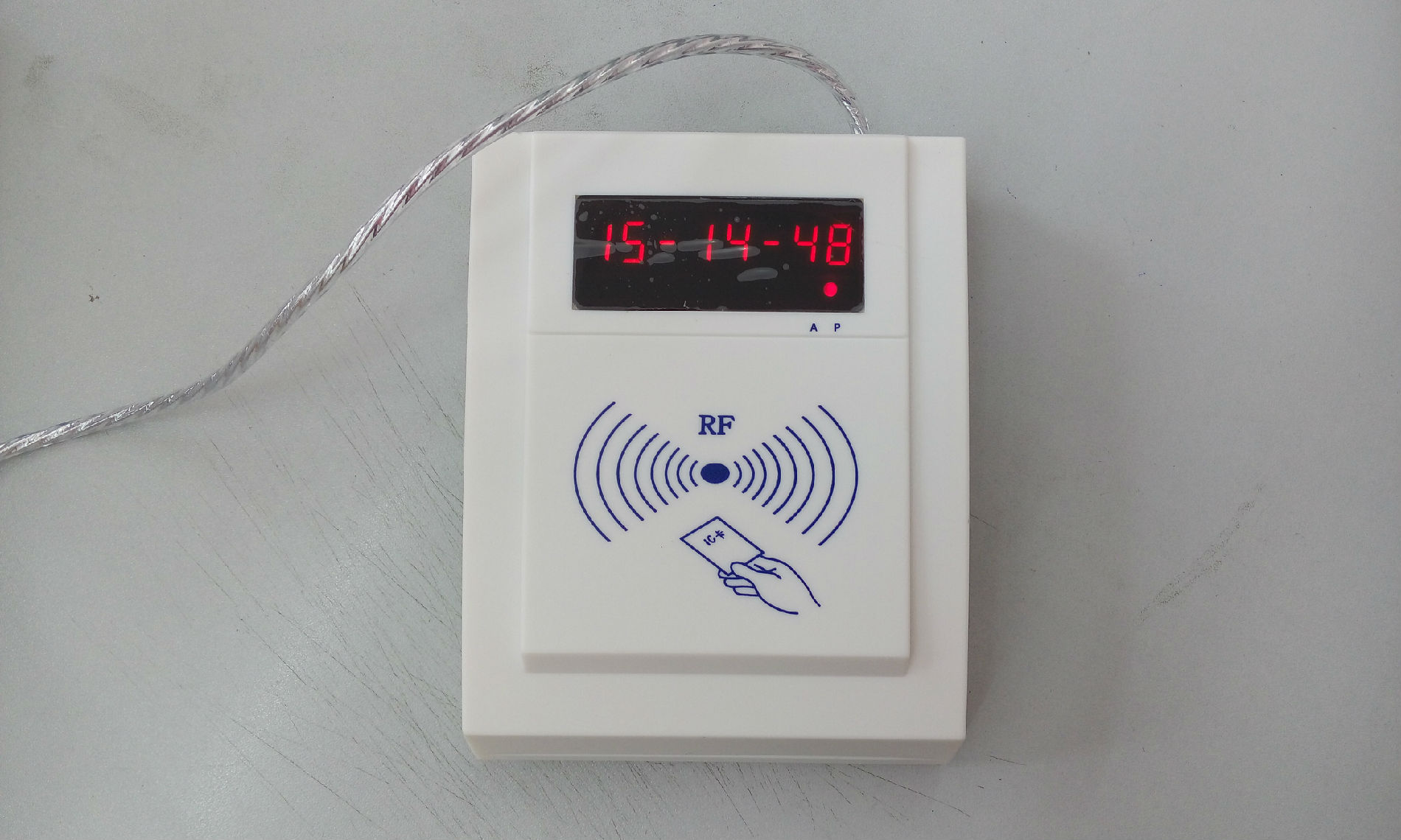 庆通RF500-LED-DJ价格多机通讯ＩＣ卡读写器厂家（深圳）４８５接口