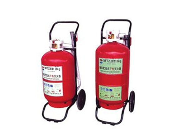 带电物质推车式干粉灭火器