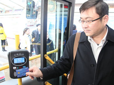 IC卡公交刷卡机,公交收费机,车载收费机