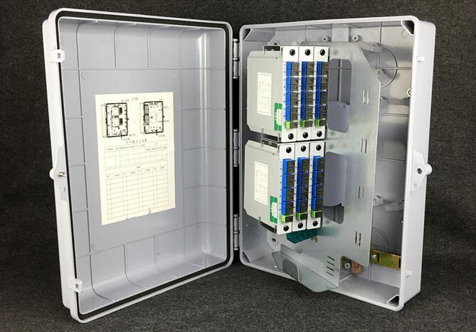 1分48路光分路器箱 1：48路插片式分光箱 PC合金塑料箱 壁挂 抱杆