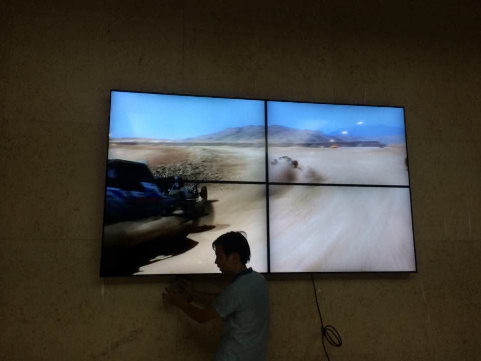 LTI460HN09裸屏壁挂二层监视器液晶拼接支架